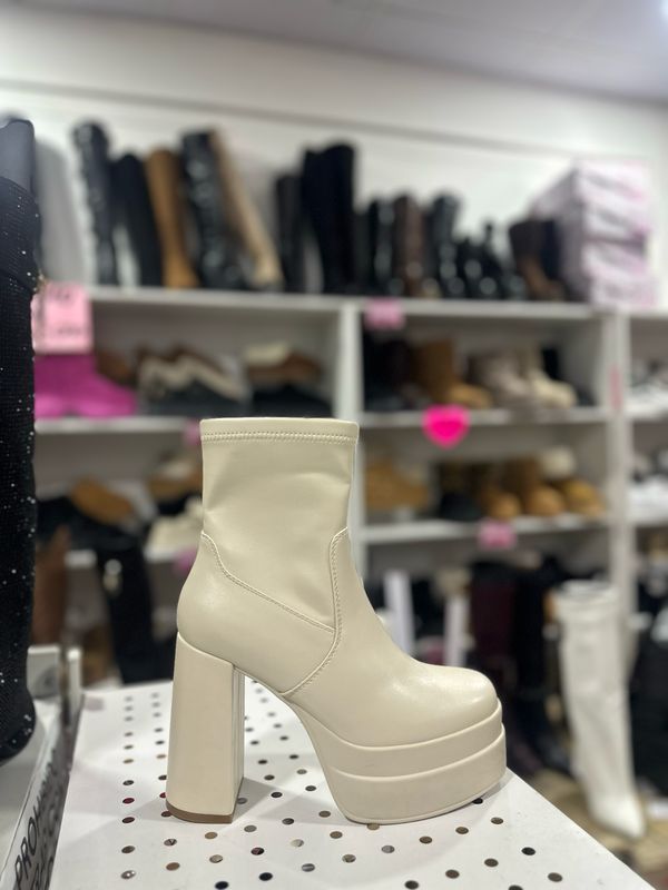 Botin estilo bratz 24-13 BEIGE