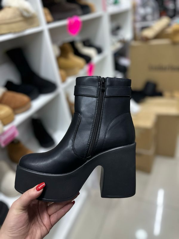Botin detalle corazon 2610