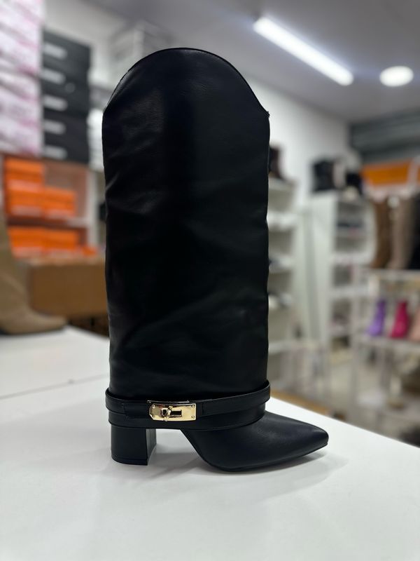 Bota candado PG5333-1 NEGRO