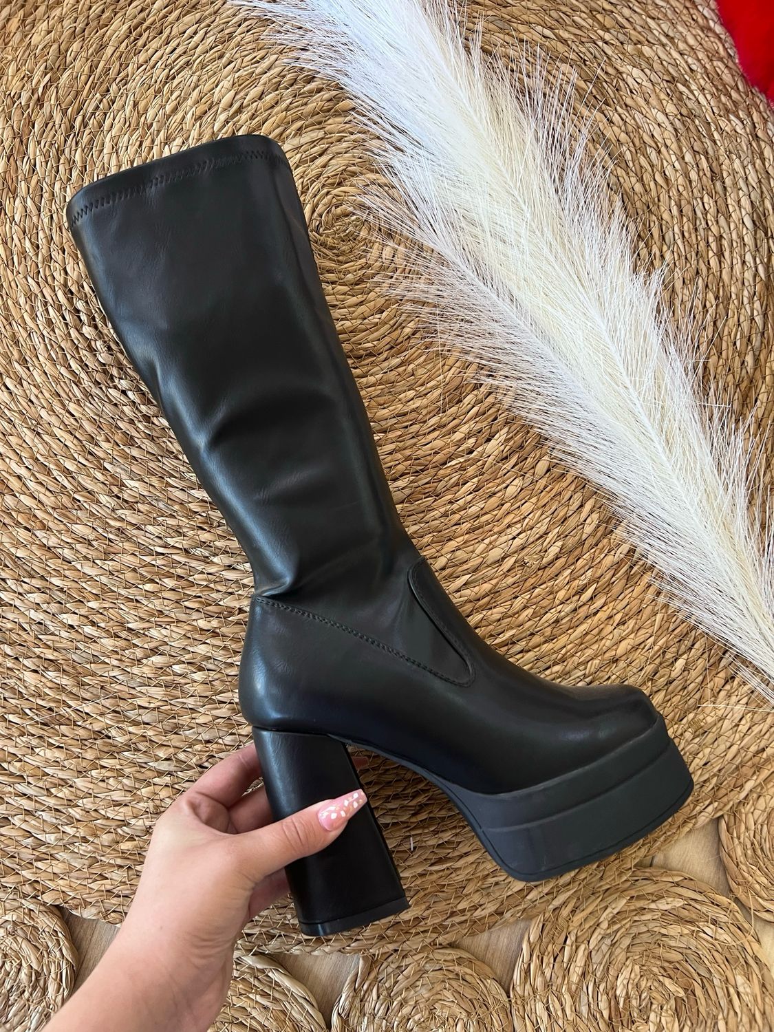 Bota plataforma 2380 NEGRO
