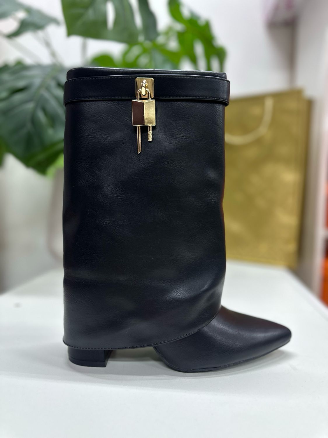 Bota corta candado 2695 NEGRO