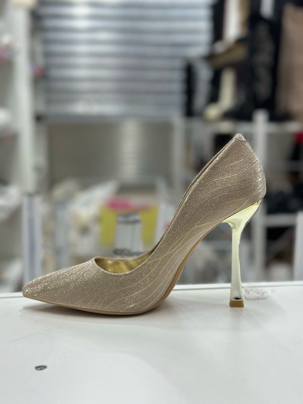 Stiletto F1705 DORADO