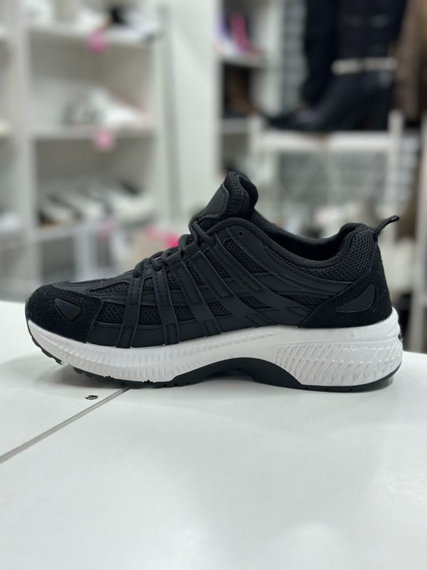 Zapatilla 5J19-1 NEGRO