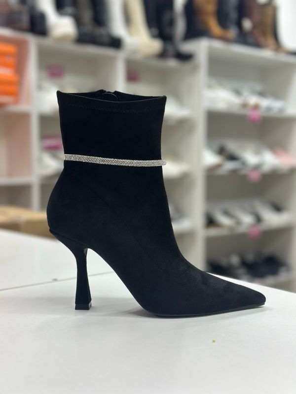 Botin taco L8093 BLACK