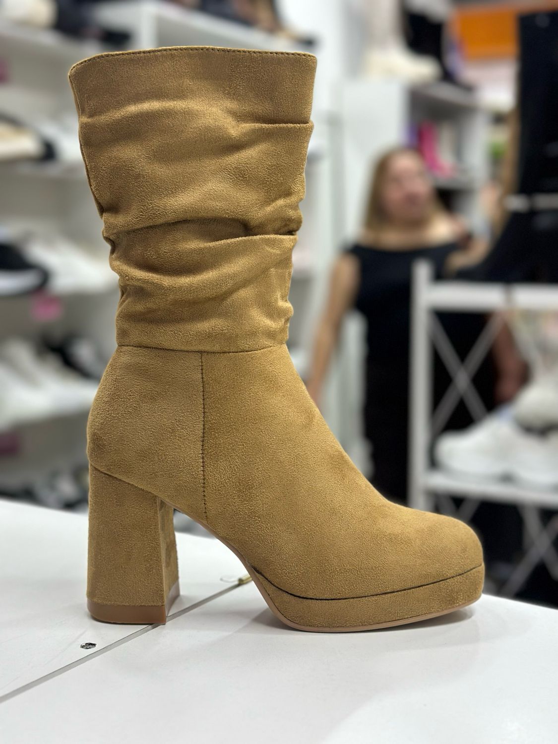 Bota gamuza DA18708-5A CAMEL