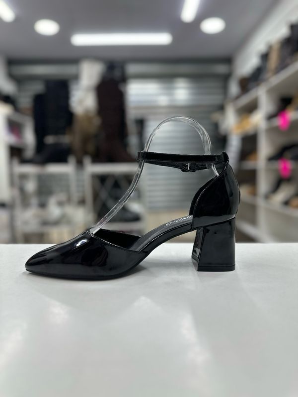 Zapato charol PG5272-1A NEGRO