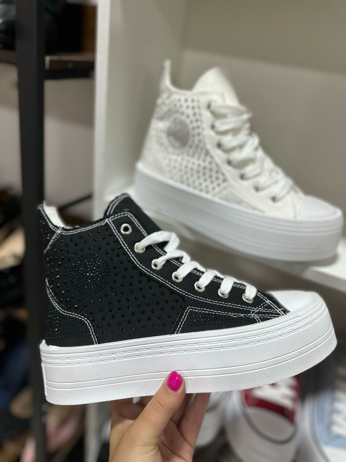Zapatilla brillo PG24307-1 NEGRO