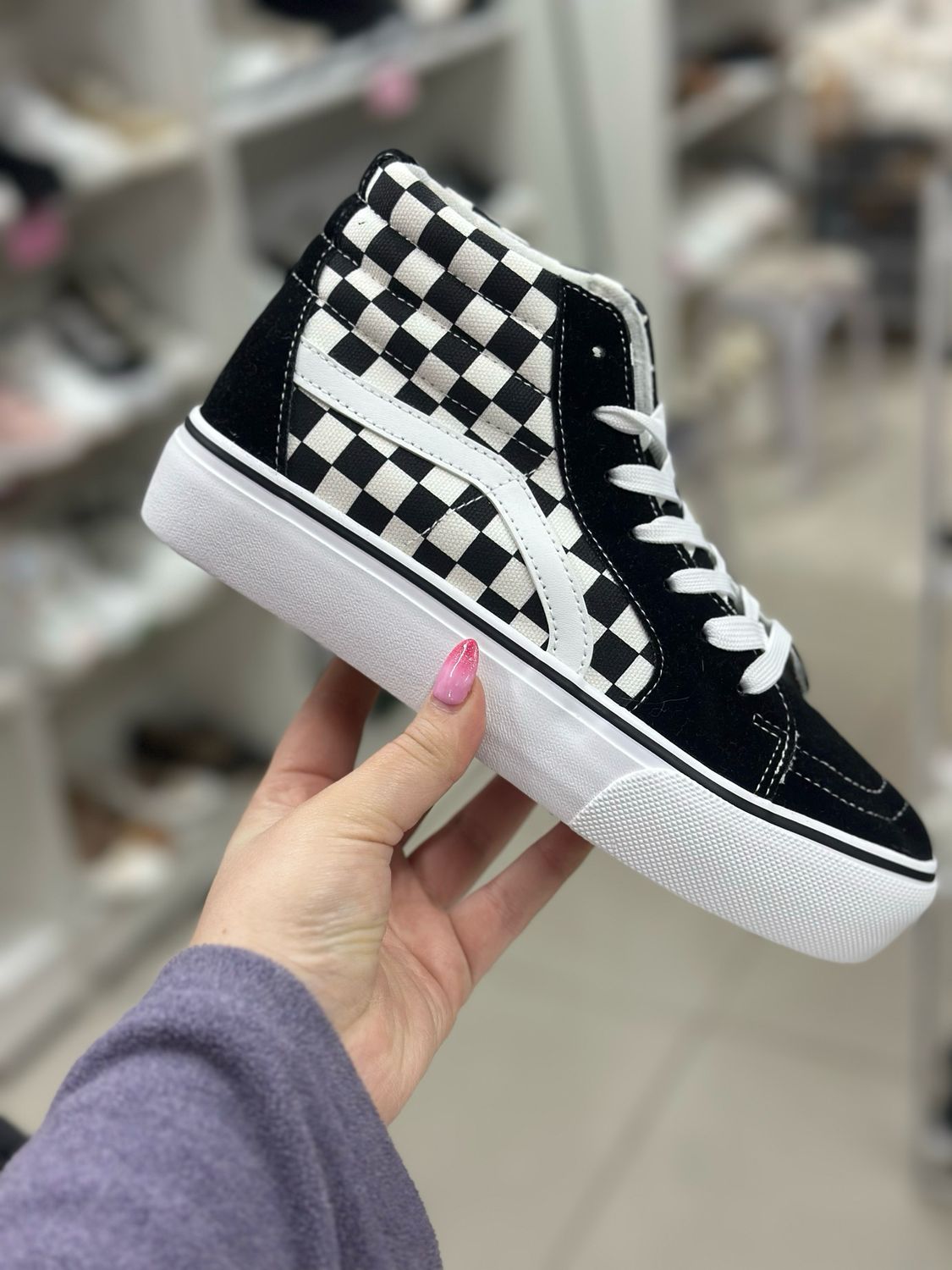 Zapatilla estilo Vns con caña D38 BLACK