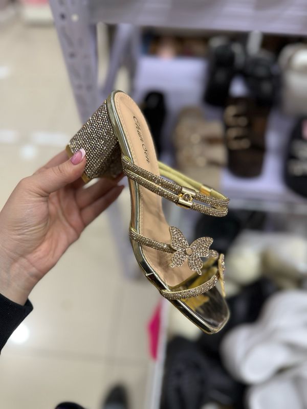Sandalia taco brillo mariposa CF-5 GOLD