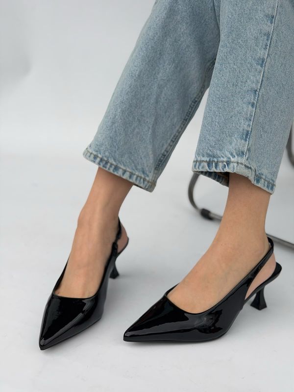 Stiletto GH117 NEGRO