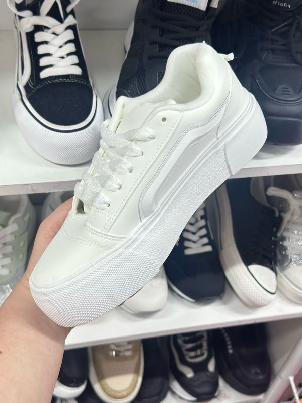 Zapatilla estilo Vns V62A BLANCO/PU
