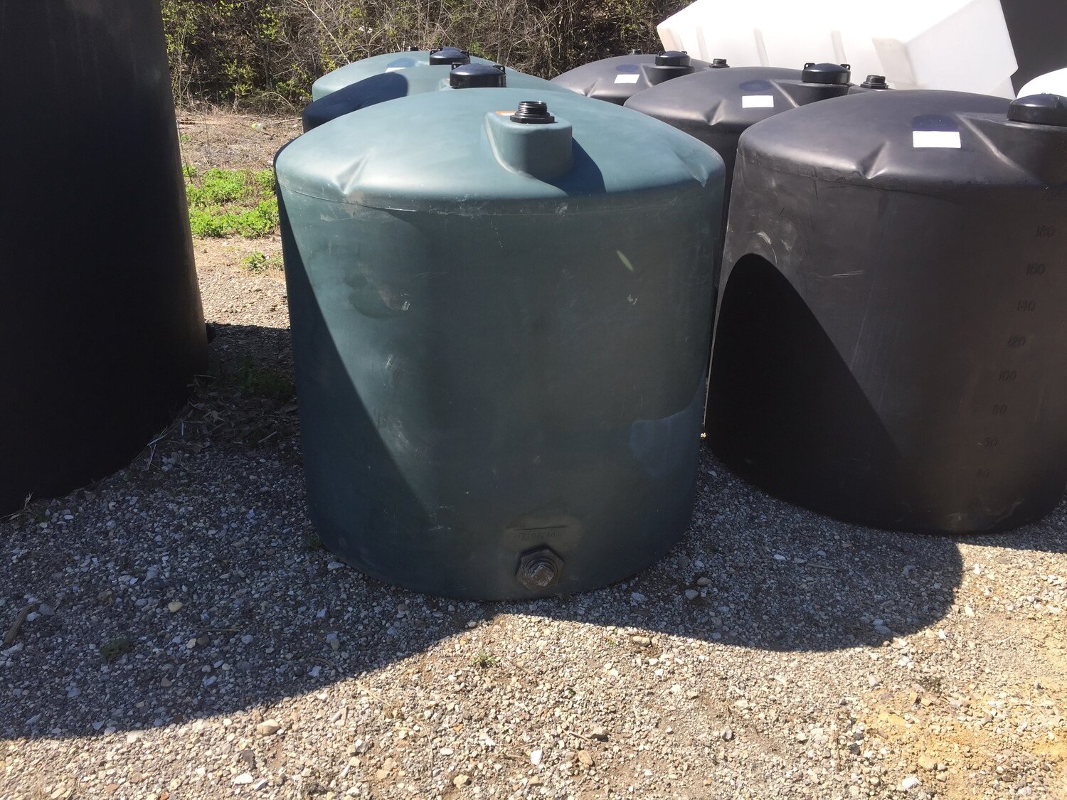 220-Gallon Norwesco Above-Ground Water Tank (GREEN)