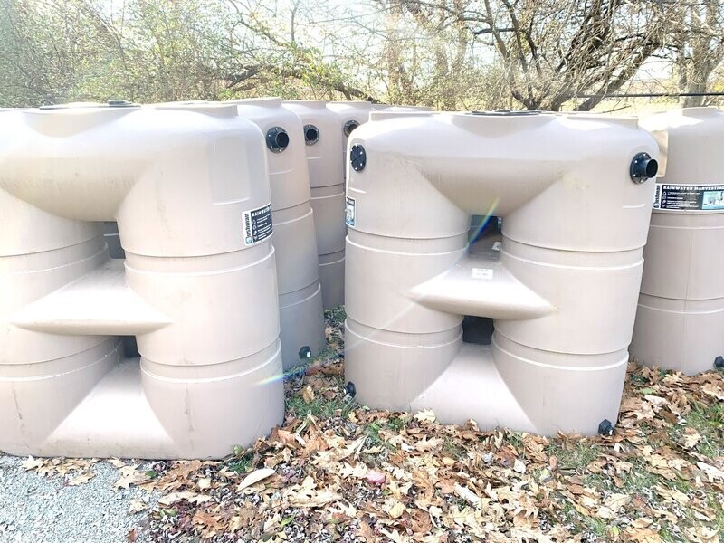 Bushman 265 Gallon Slimline Rainwater Harvesting Tank