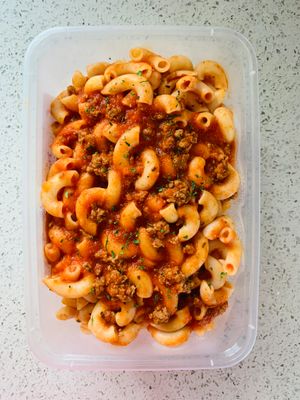 Mer/Wed 04-08 Pasta with choice of sauce / Pâtes avec choix de sauce