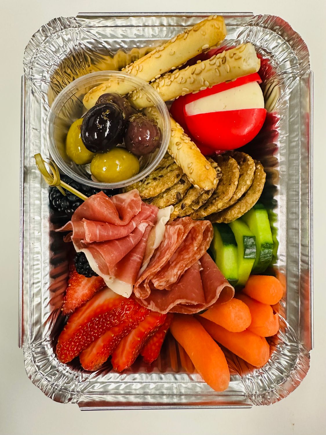 Mer/Wed 04-22 STAFF Build-Your-Own Adult Lunchable!