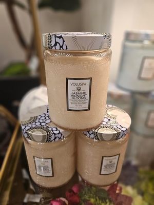 Jasmine Midnight Blooms 18oz Candle