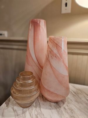 Vase - Pink Glass w/ Swirl Design (S) 13.75&quot;H