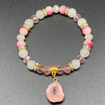Agate Charm Peach &amp; White Jade Bracelet