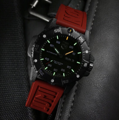 Master Carbon SEAL Automatic, 45 mm, Military Dive Watch
3875