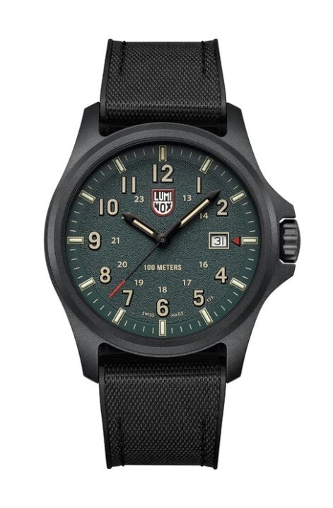 Atacama Field, Field Watch, 43mm
SKU: XL.1977