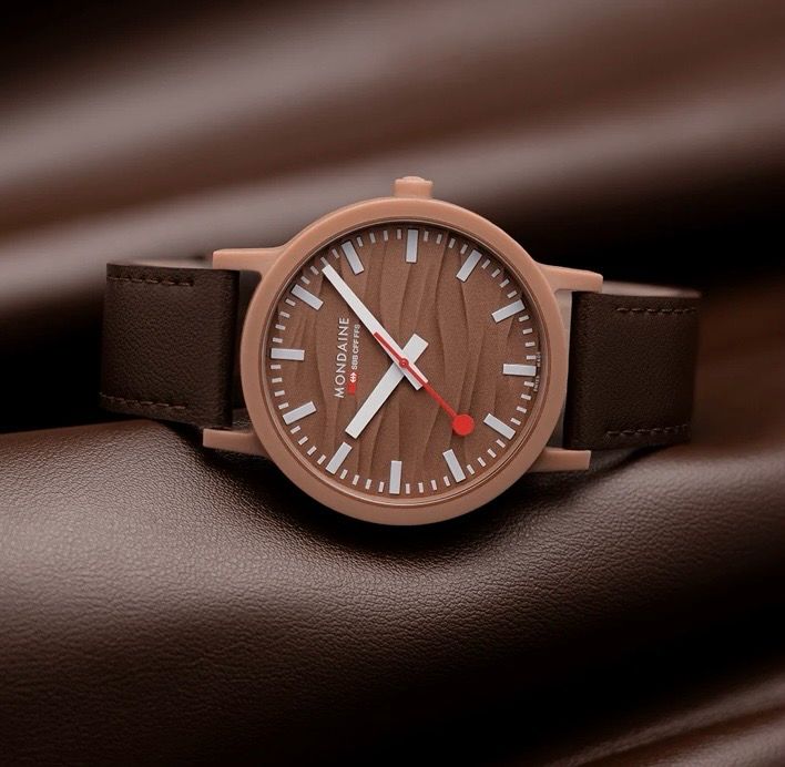 ESSENCE MOCHA MOUSSE, 41 MM, LIMITED EDITION SKU: MS1.41170.LTV