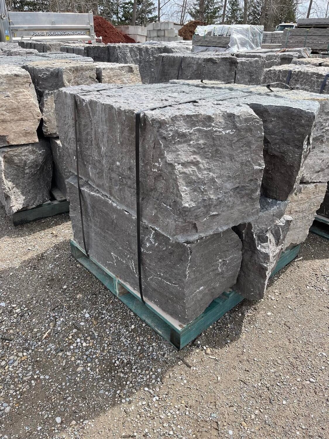 Guillotined Charcoal Armour Stone Guillotined Charcoal Armour Stone