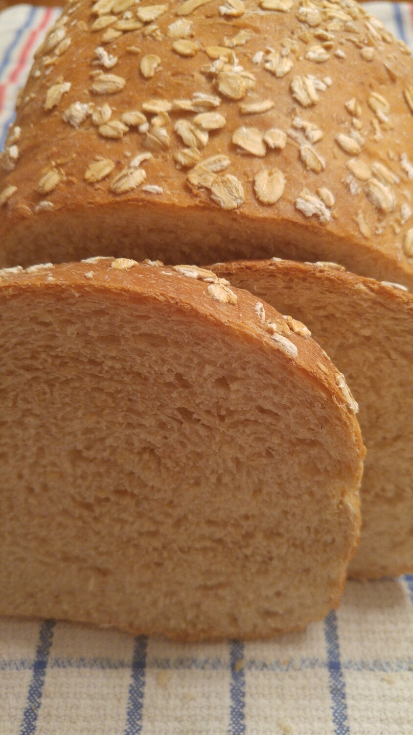 HoneyButter Oatmeal Bread