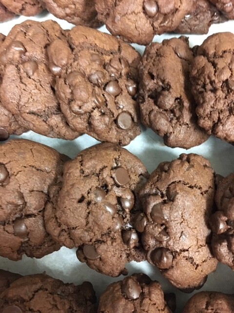 HERSHEY Double ChocolateChip Cookies