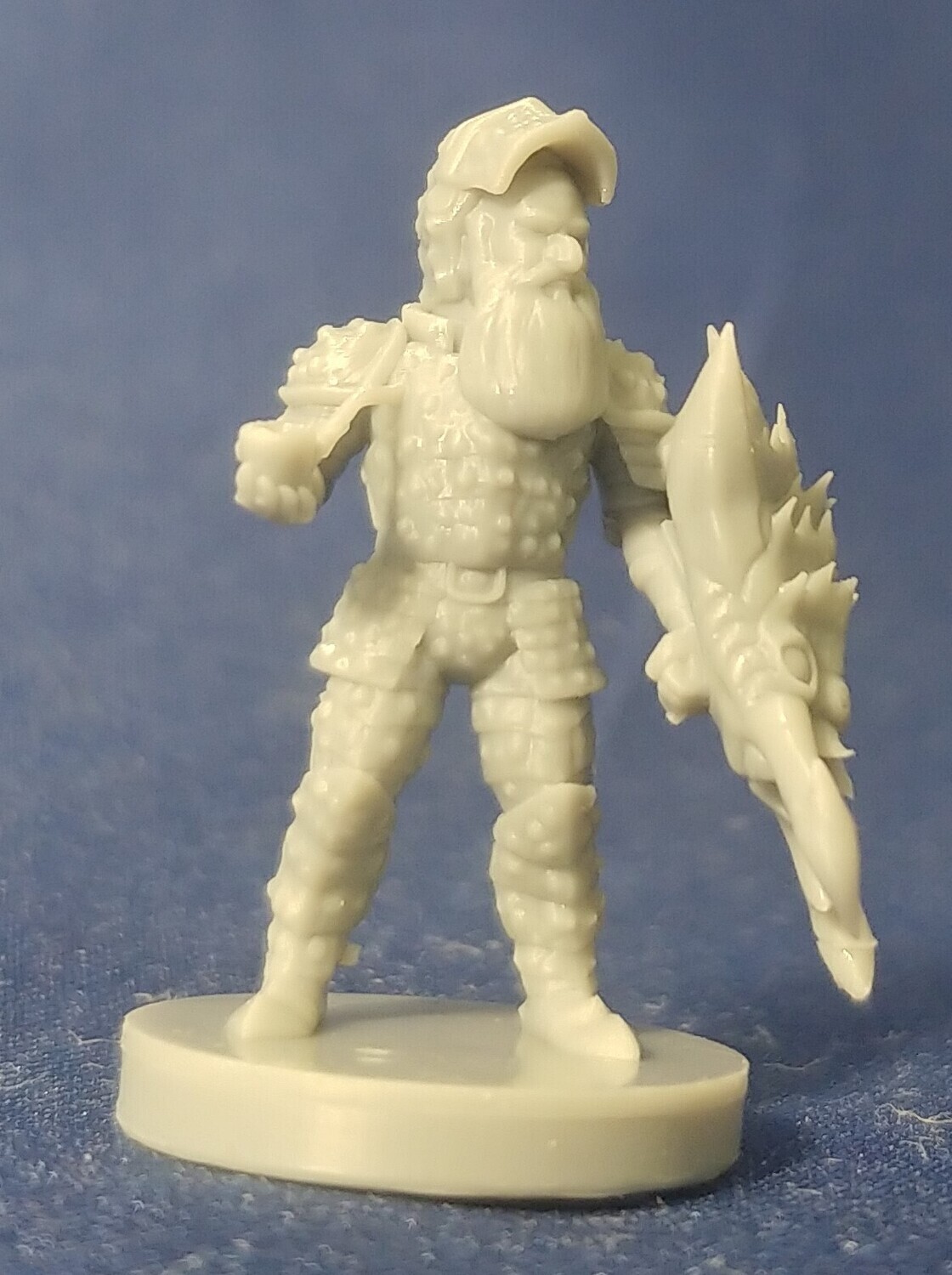 Gnome Artificer in Ankheg Plate Armor