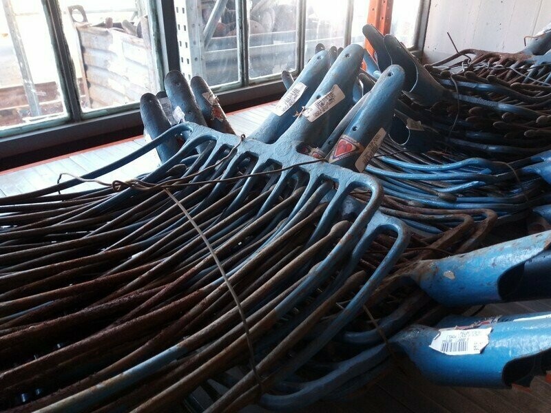Forca Pomoli 8 denti. stock 3 pz.