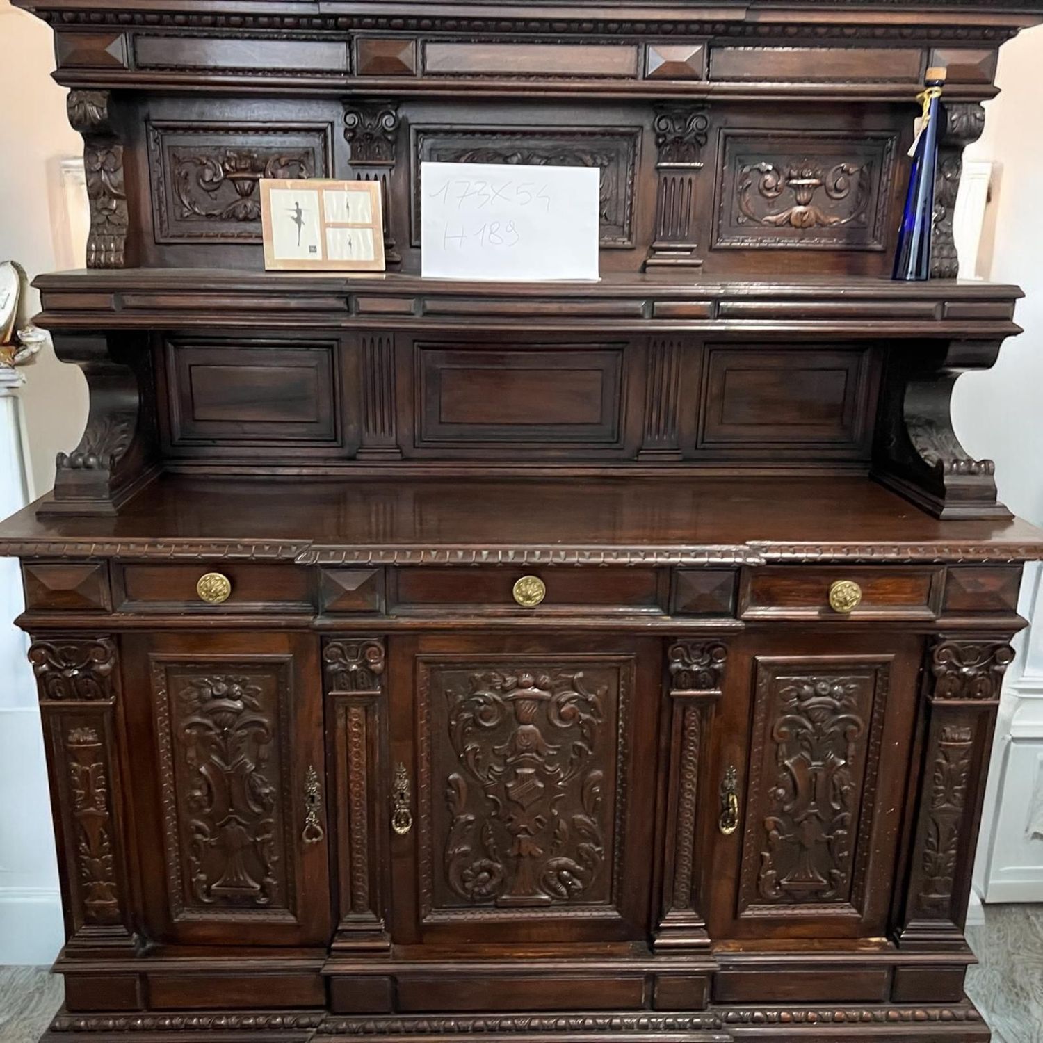 Buffet in legno massello, rinascimento