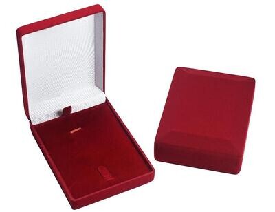 Box for ring, earring, pendant, chain 8.8x12x3.1 cm A7101130DR