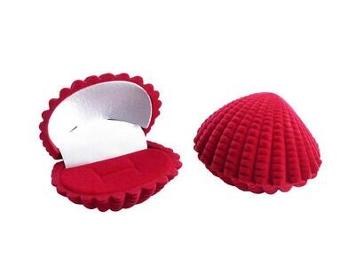 <hr3>Box for earrings, pendants 6.4 x 4.5 x 5 cm </h3>Jewellery (IE/UK) model A7101080Ro<br><br>Jewellery (IE/UK) box for earrings, pendants, ordered together with the jewelry item <hr3>Box for earrings, pendants 6.4 x 4.5 x 5 cm </h3>Jewellery (IE/UK) model A7101080Ro<br><br>Jewellery (IE/UK) box for earrings, pendants, ordered together with the jewelry item