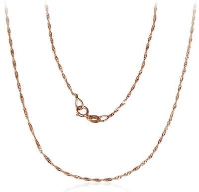 Auksinė grandinėlė moterims, suktu raštu, 1 mm. pločio, praba 585, kaina nuo 115 eur