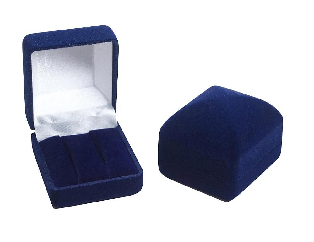 Dežutė vestuviniams žiedams4.9 x 5.4 x 4.1 mm A7101232DB