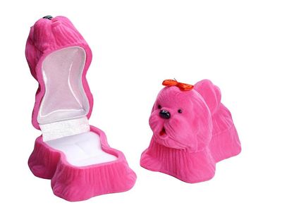 <hr3>Box for earrings, pendants 6.3 x 5.4 x 5.2 cm</h3> Jewellery (IE/UK) model A7101780PI<br><br>Jewellery (IE/UK) box for earrings, pendants, ordered together with the jewelry