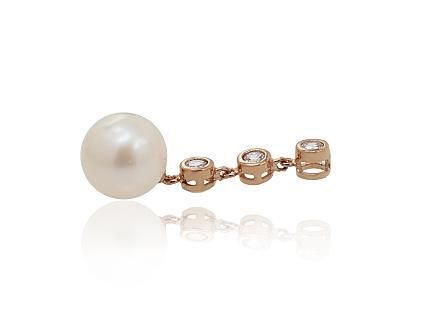 Gold pendant A1300636 with cultured pearls