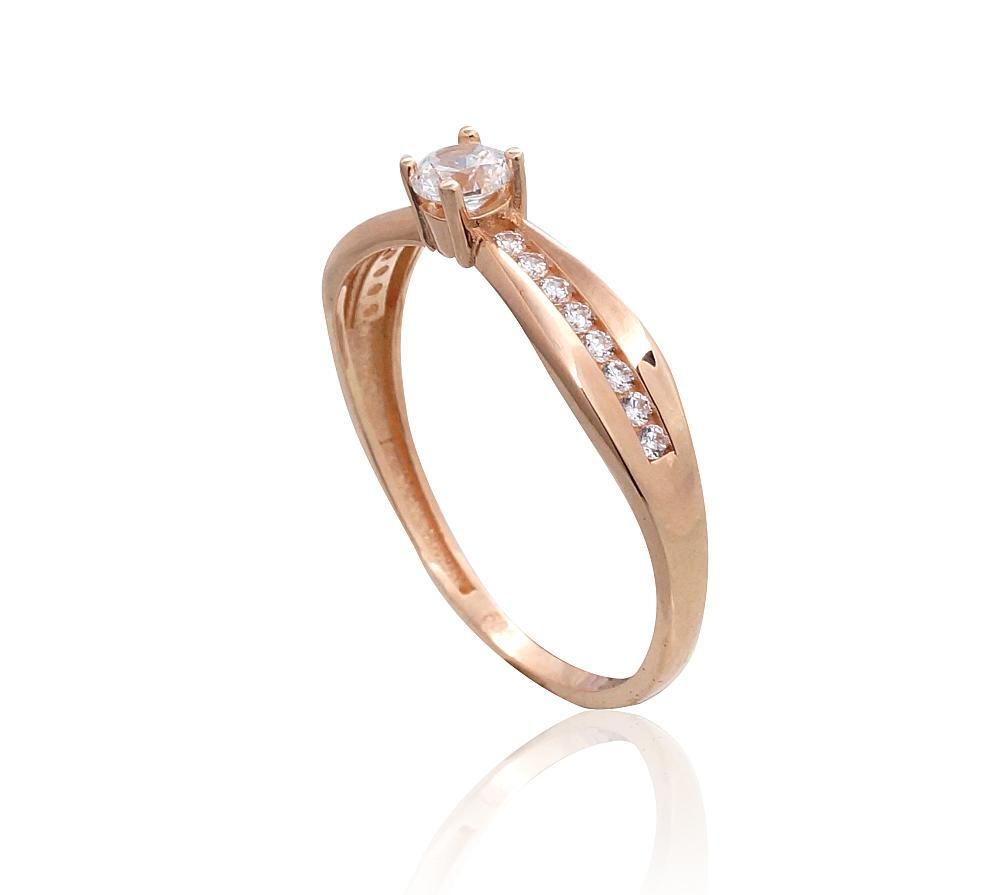 Prinzessin M, ein wunderschöner Verlobungsring