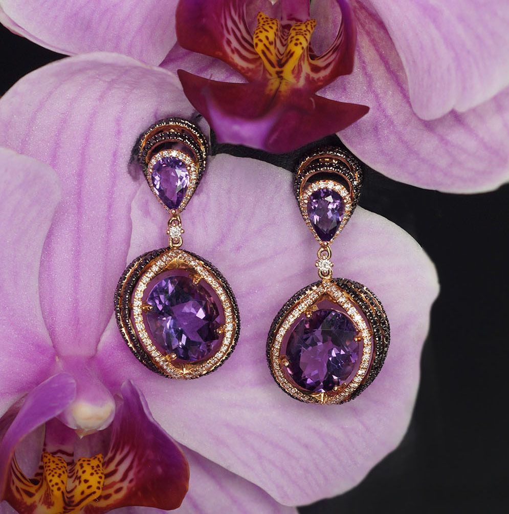 Diamond-encrusted earrings, model 1200803