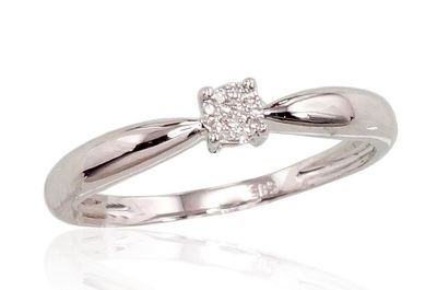 With Gemstone Gold Ring A1100187AuWDI