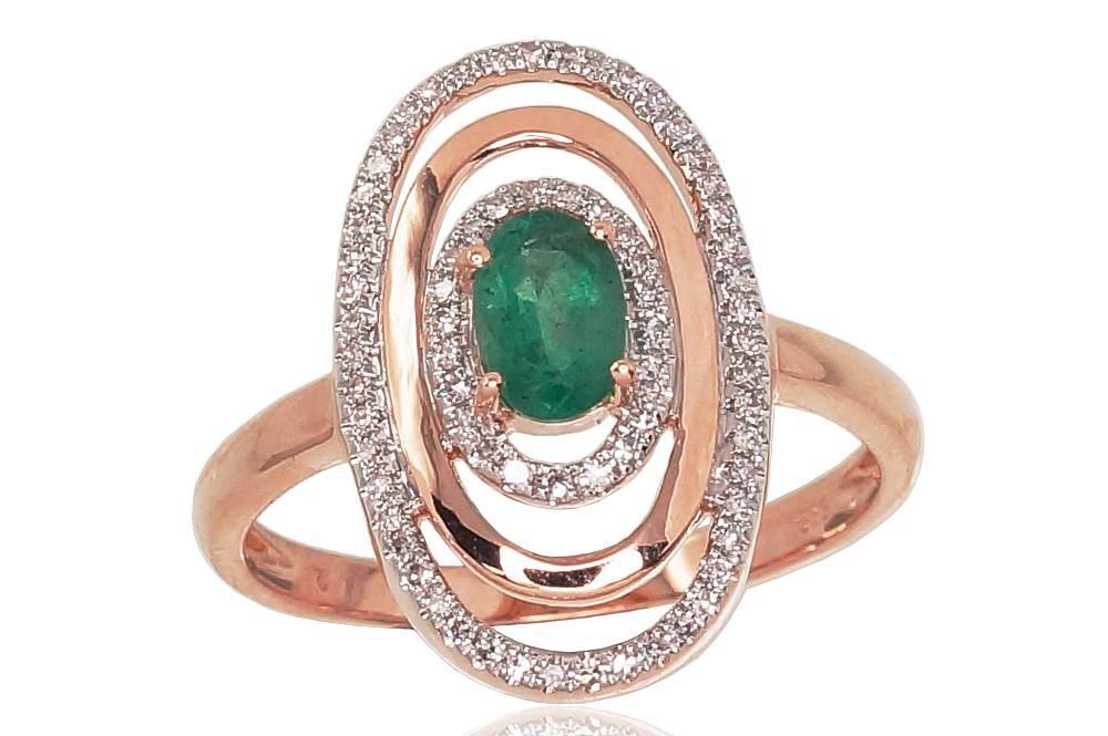 With Diamonds and Emerald Ring A1100813AuRPRhWDIEM