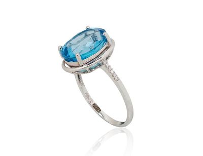 With Gemstone Gold Ring A1100164AuWDITZB