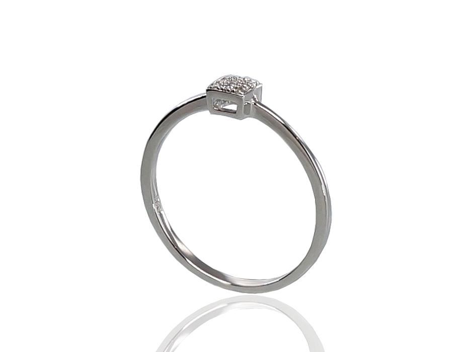 With Gemstone Gold Ring A1100290AuWDI