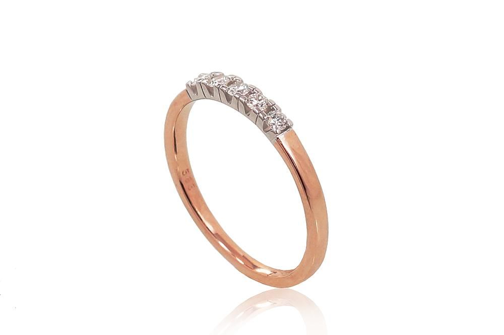 With Gemstone Gold Ring A1100790AuRAuWDI