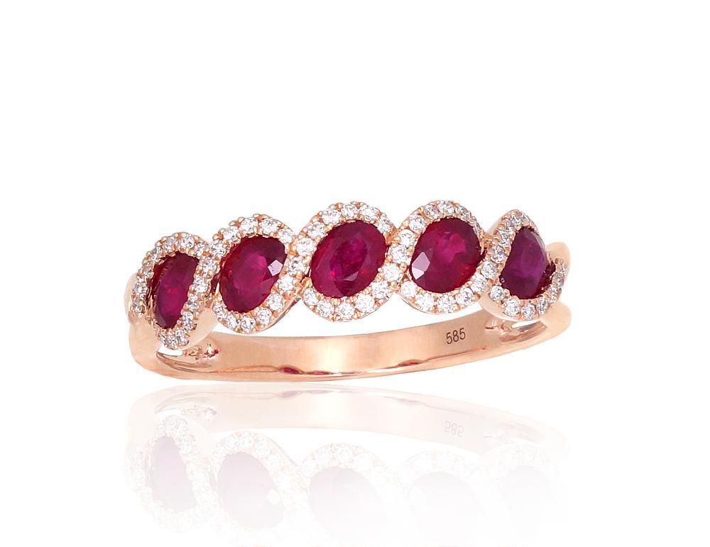 With Gemstone Gold Ring A1101169AuRDIRB