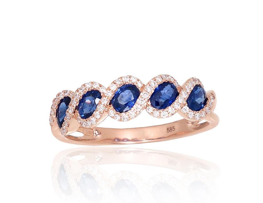 With Gemstone Gold Ring A1101169AuRDISA