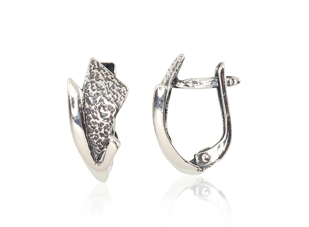 Silver Earrings with English Clasp A2202106POxBk