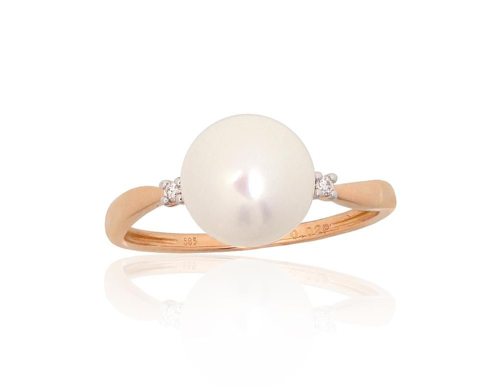 Gold Ring with Pearl Eye A1101218A