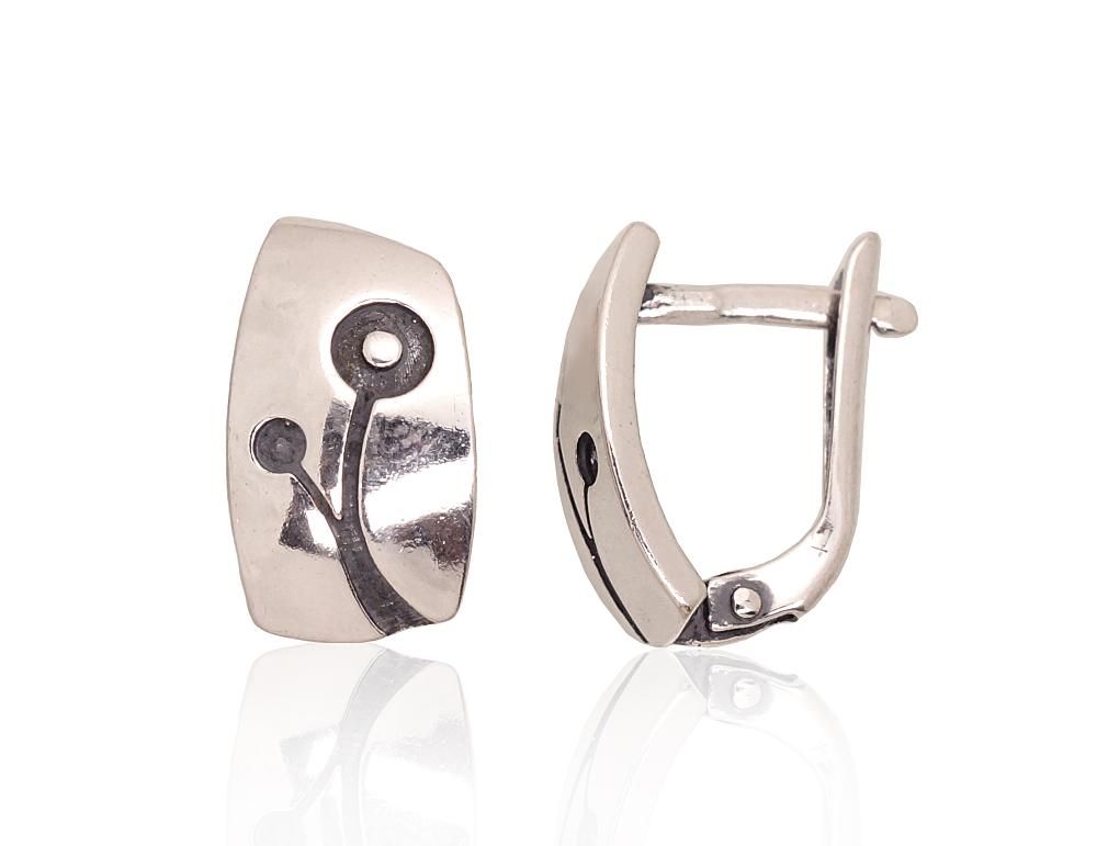Silver earrings with 'english' lock A2203625POxBk Silver 925° oxide Plating "English" lock