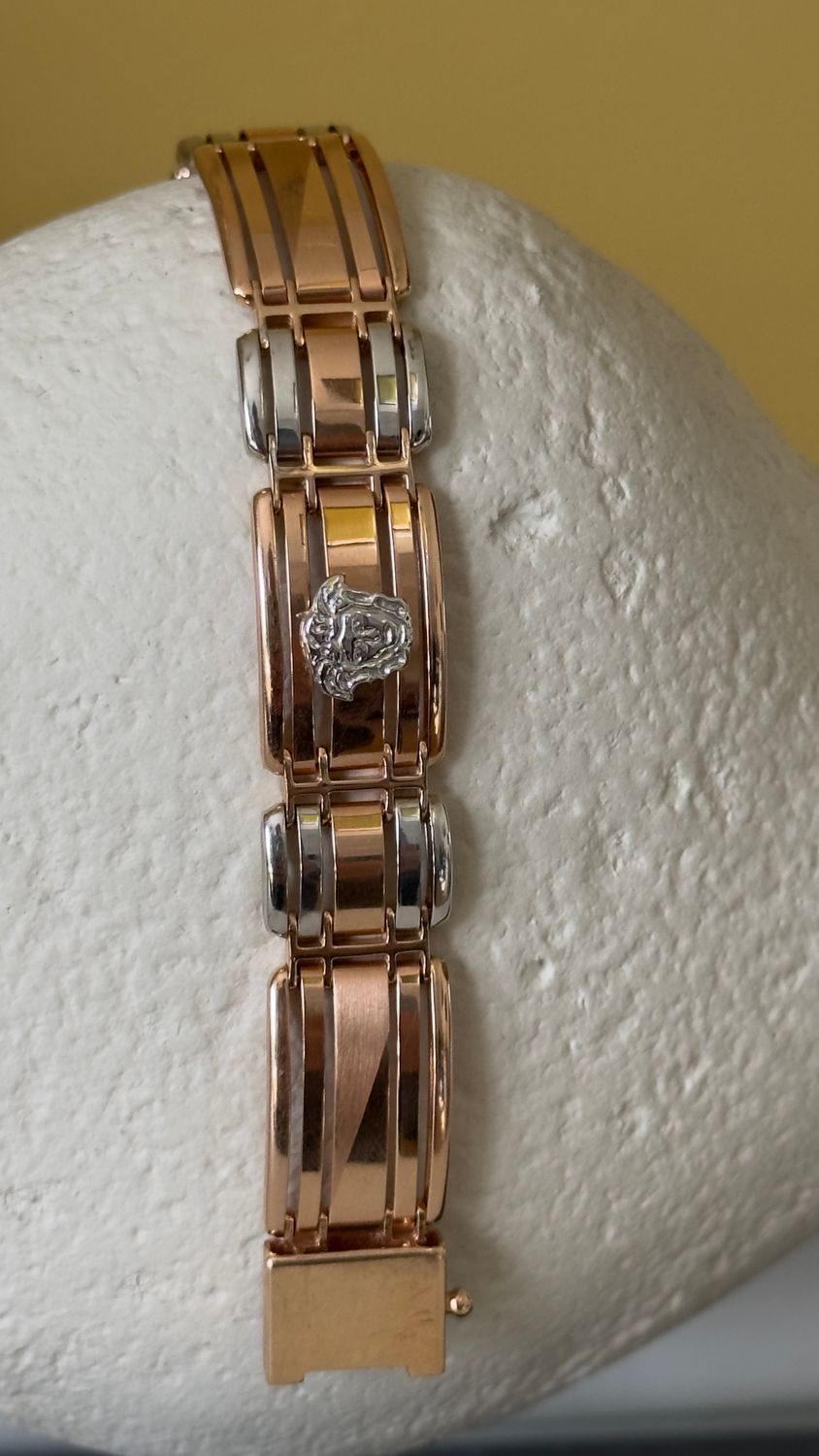 Gold bracelet, 21 cm, lightened